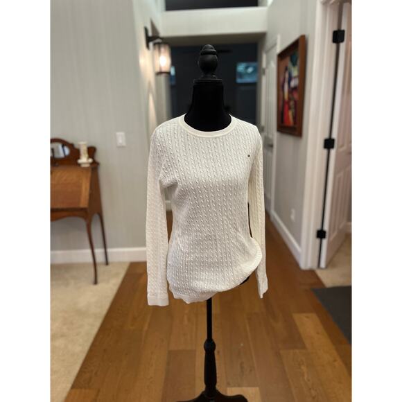 Tommy Hilfiger Cable Knit Sweater (Size M) NWT - Picture 7 of 12